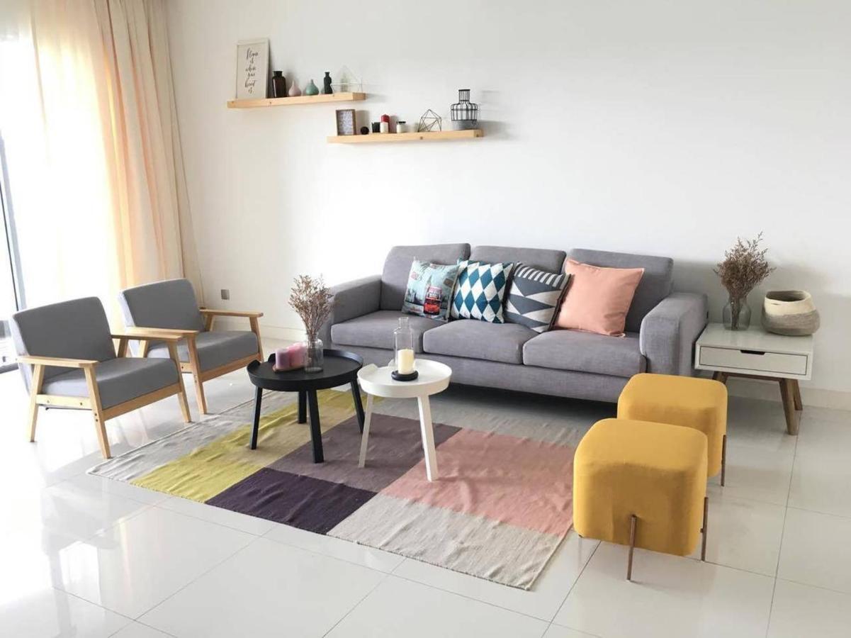 Paradise At The Loft, Imago *